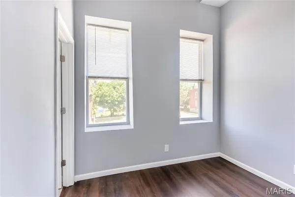 $240,000 | 3104 Wyoming Street, St. Louis, MO 63118