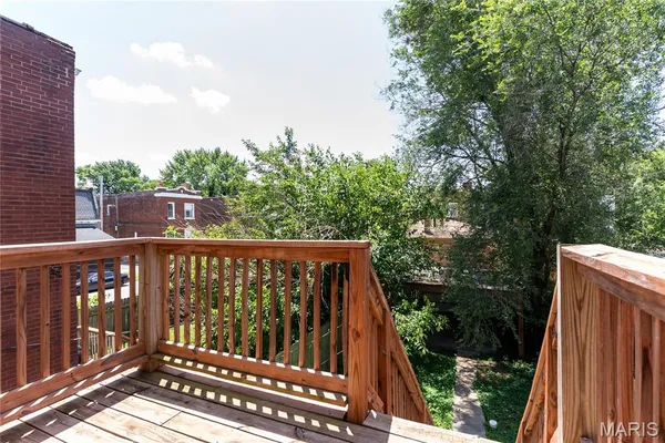 $240,000 | 3104 Wyoming Street, St. Louis, MO 63118