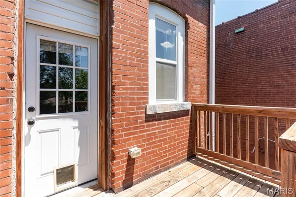 $240,000 | 3104 Wyoming Street, St. Louis, MO 63118