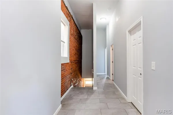 $240,000 | 3104 Wyoming Street, St. Louis, MO 63118