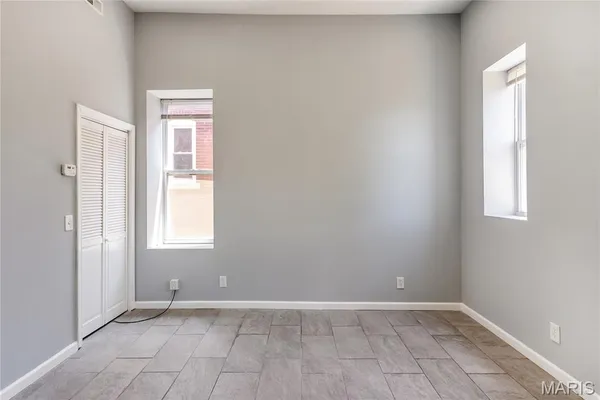 $240,000 | 3104 Wyoming Street, St. Louis, MO 63118