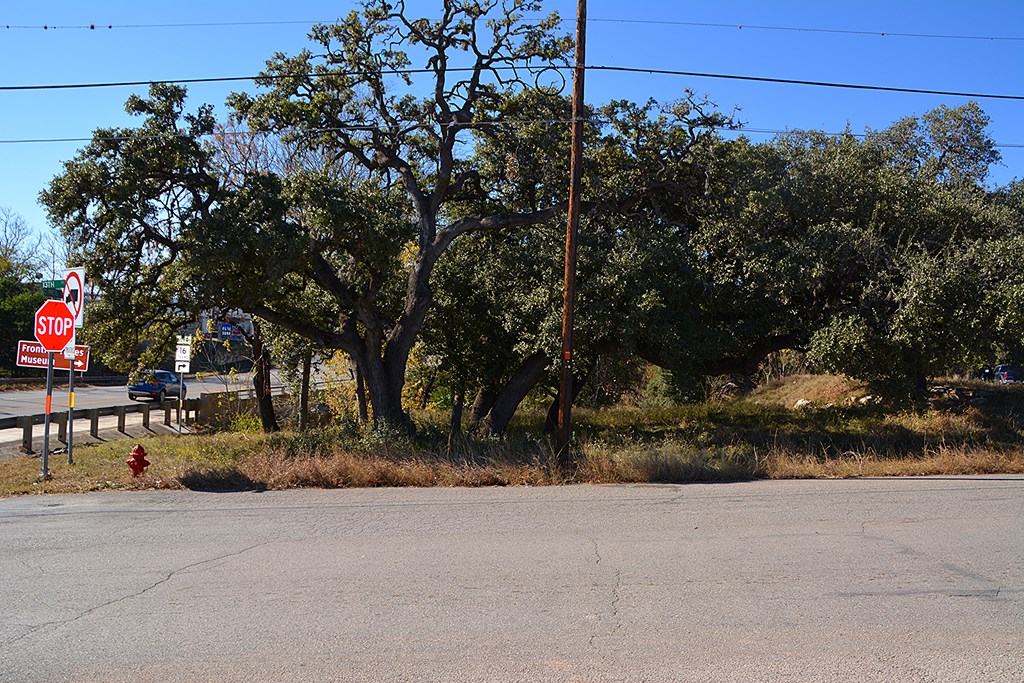 16 Bandera Tx 78003 Bandera, TX 78003 - Photo 18 of 20