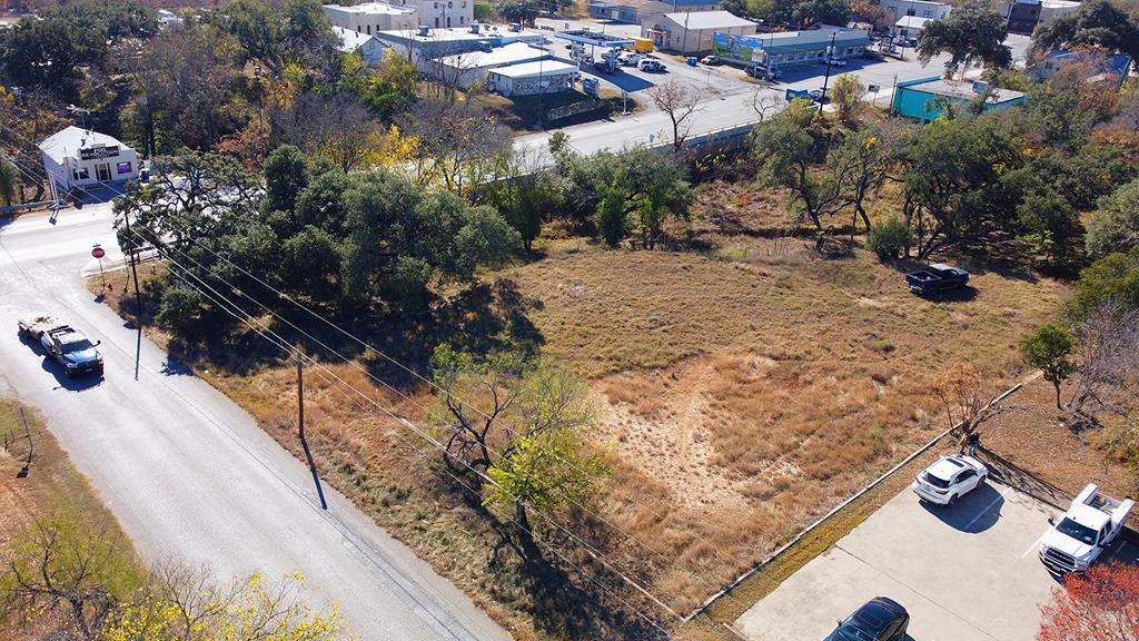16 Bandera Tx 78003 Bandera, TX 78003 - Photo 3 of 20