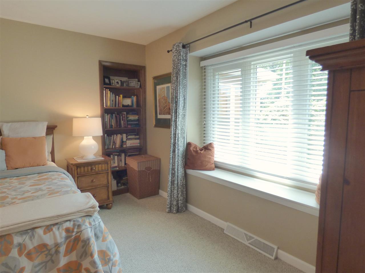 5733 York Road South Bend, IN 46614 - Photo 17 of 36 Gallery Image 17