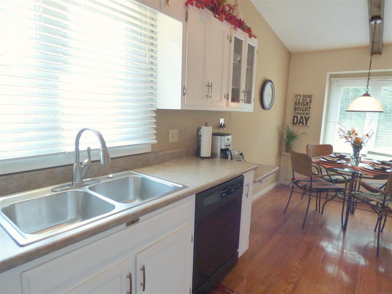 5733 York Road South Bend, IN 46614 - Photo 9 of 36 Gallery Image 9