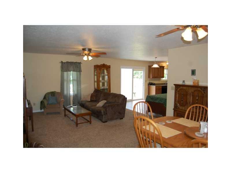 759 North Pendleton Avenue Pendleton, IN 46064 - Photo 3 of 12 Gallery Image 3