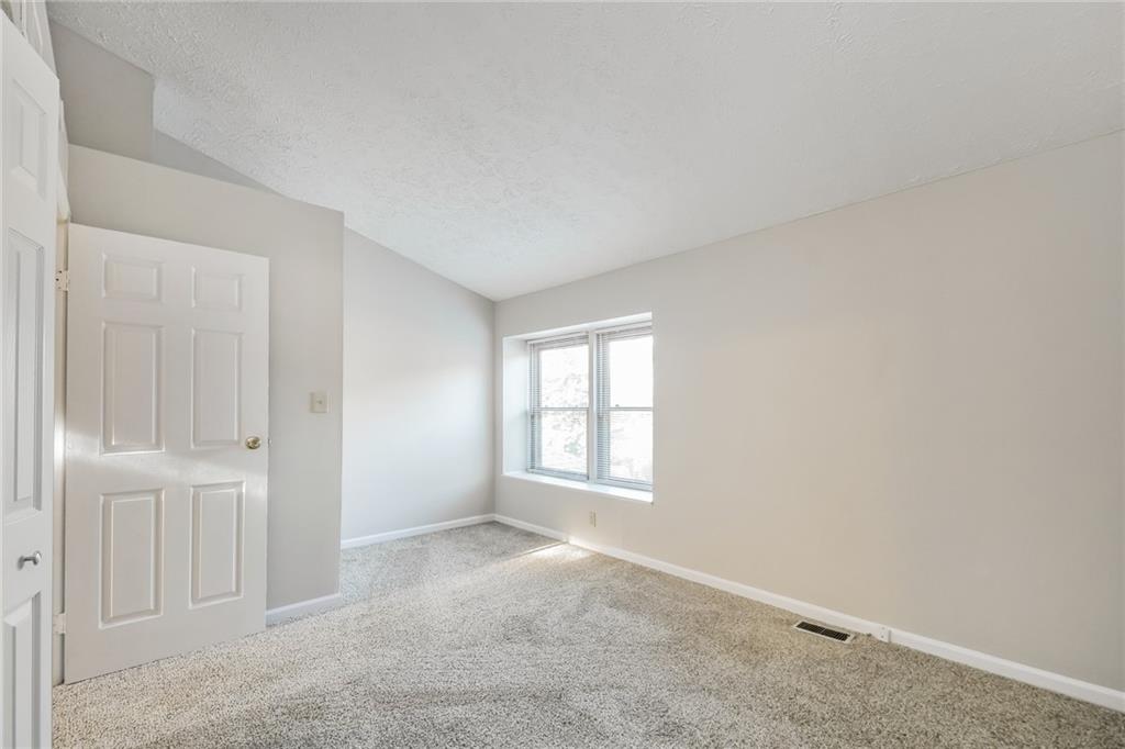 8560 Hague Road Indianapolis, IN 46256 - Photo 14 of 15 Gallery Image 14