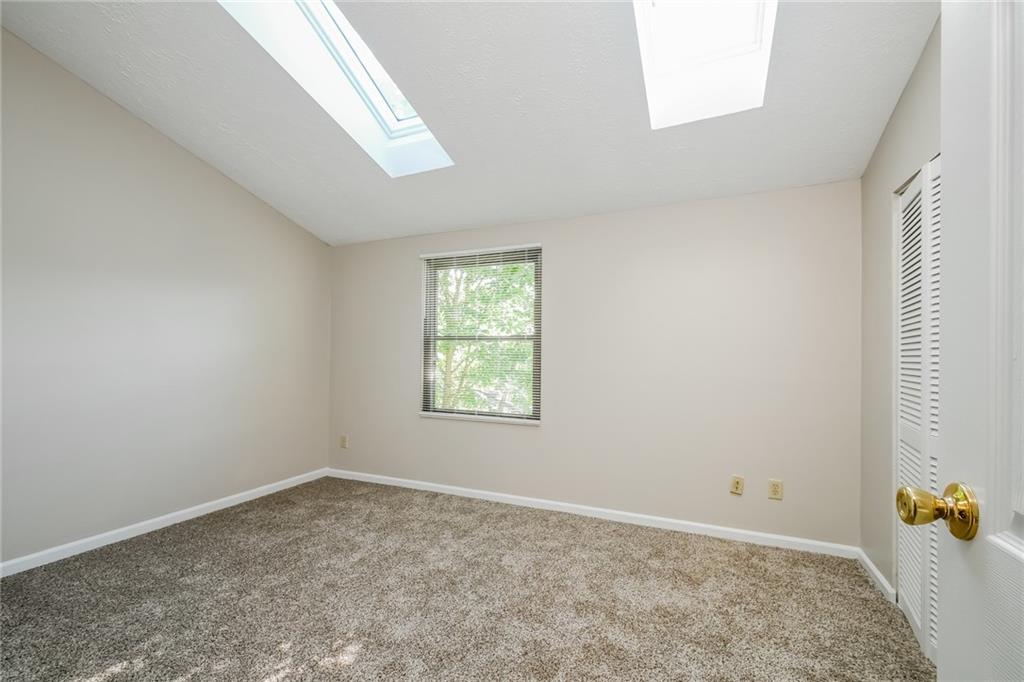 8560 Hague Road Indianapolis, IN 46256 - Photo 9 of 15 Gallery Image 9