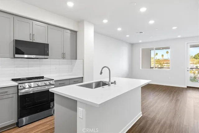 $559,990 | 3514 Van Buren Boulevard, Riverside, CA 92503