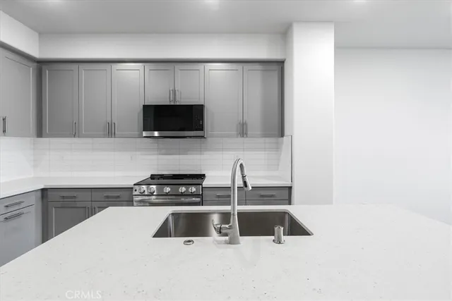 $559,990 | 3514 Van Buren Boulevard, Riverside, CA 92503