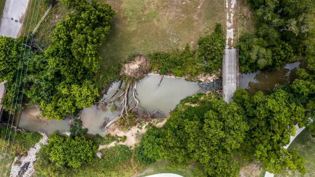 4200 Interstate 20 Willow Park, TX 76087 - Photo 9 of 18 an aerial view of a house with a yard