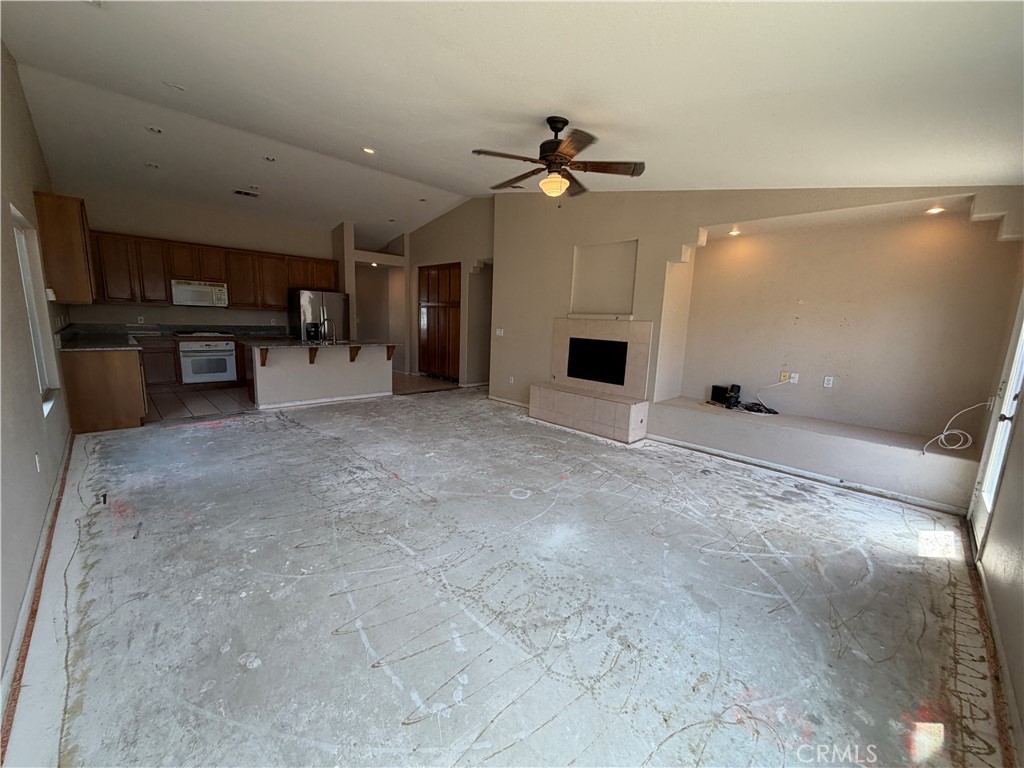 801 Aria Road Hemet, CA 92543 - Photo 7 of 21