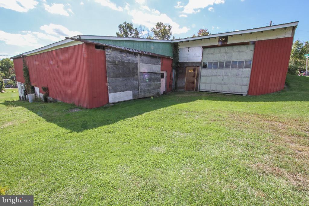 68 Passmore Road Bechtelsville, PA 19505 - Photo 29 of 45
