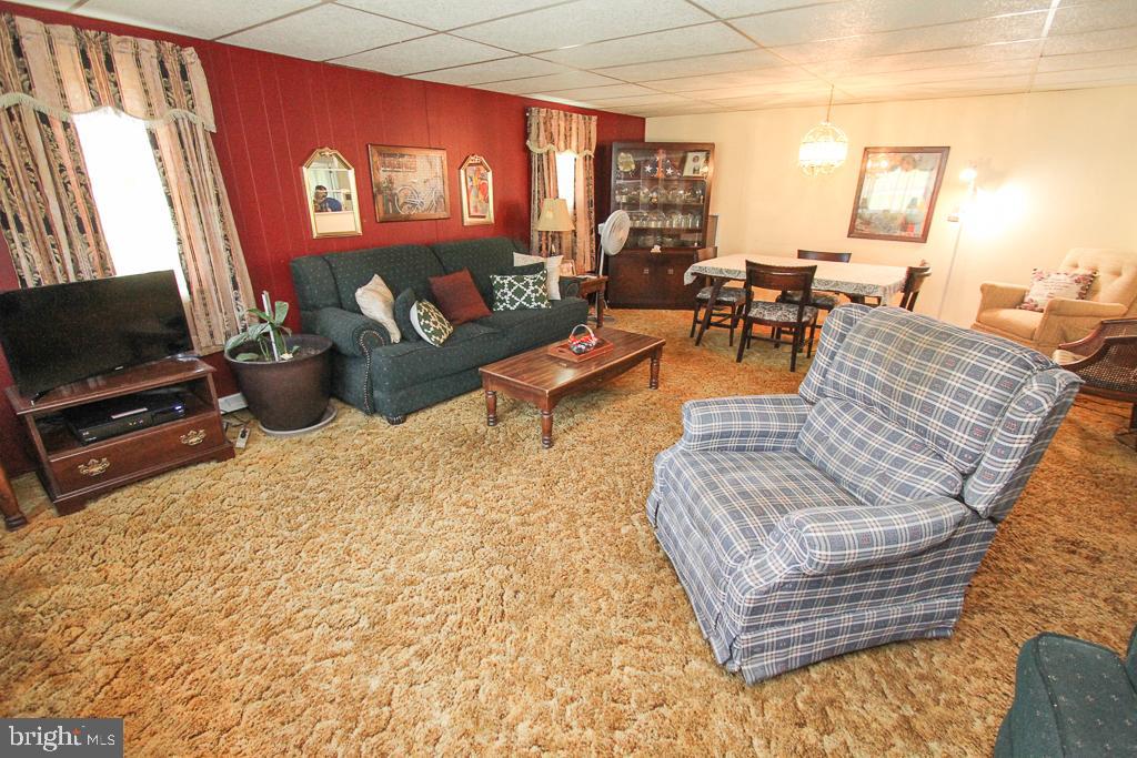 68 Passmore Road Bechtelsville, PA 19505 - Photo 3 of 45