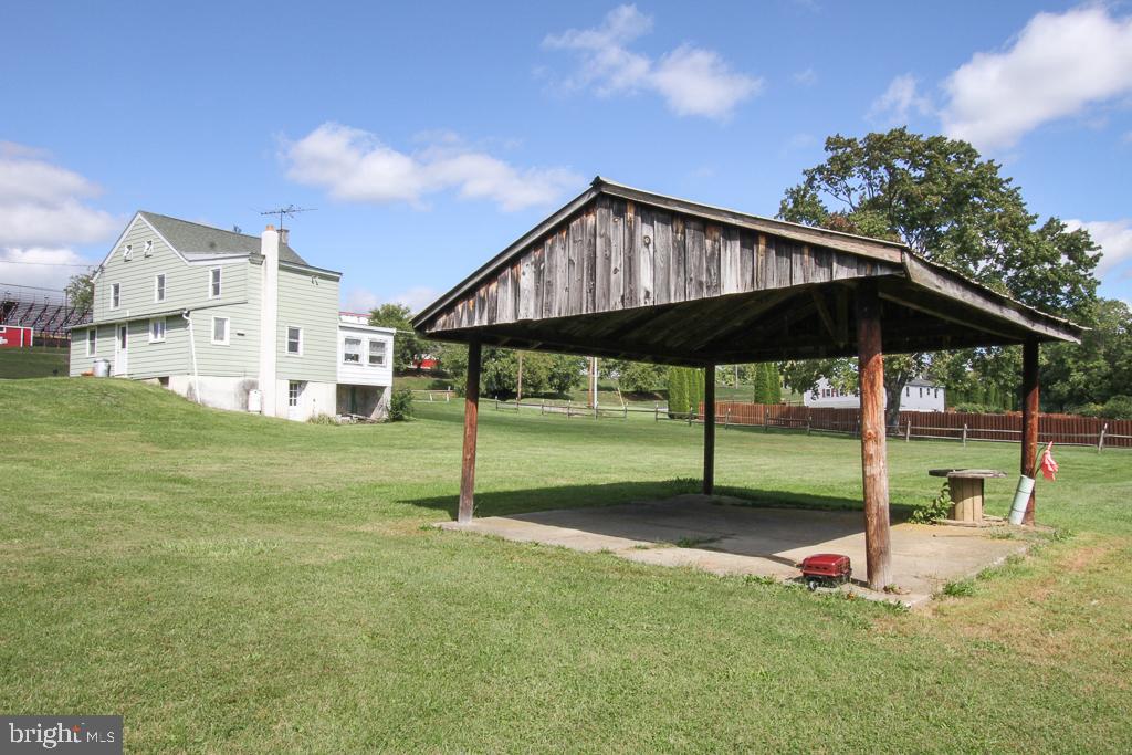 68 Passmore Road Bechtelsville, PA 19505 - Photo 39 of 45