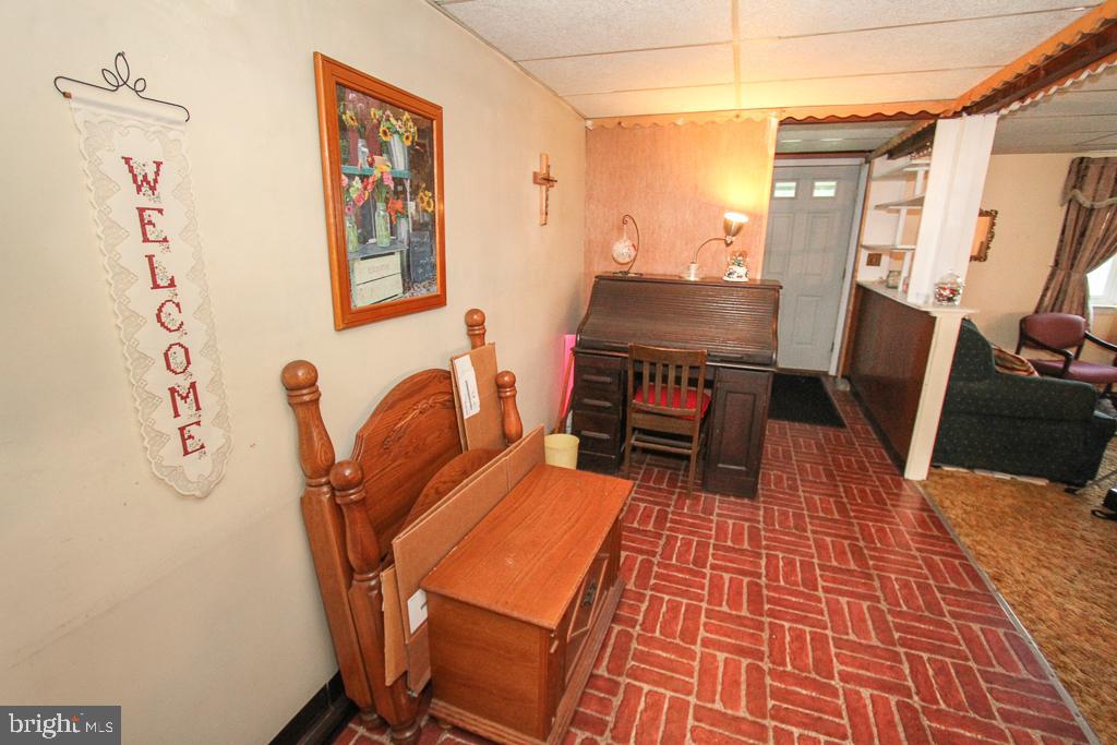 68 Passmore Road Bechtelsville, PA 19505 - Photo 6 of 45