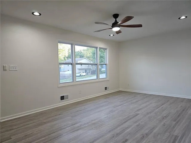 $254,000 | 11120 Myrtle Avenue, Kansas City, MO 64137