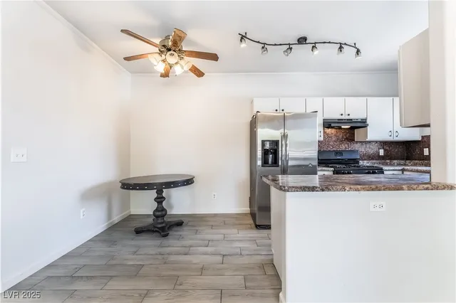 $205,800 | 5751 East Hacienda Avenue, Unit 244, Las Vegas, NV 89122