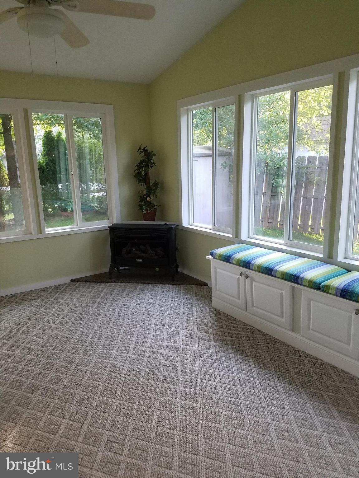 1 Greencastle Road Sterling, VA 20164 - Photo 12 of 29 Enclosed Porch