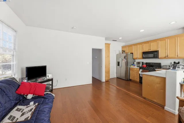 $1,388,888 | 1142 Taraya Terrace, Hercules, CA 94547