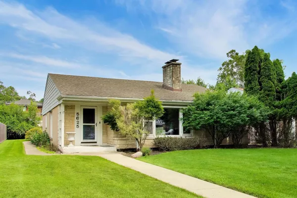 $599,900 | 5625 North Kilbourn Avenue, Chicago, IL 60646
