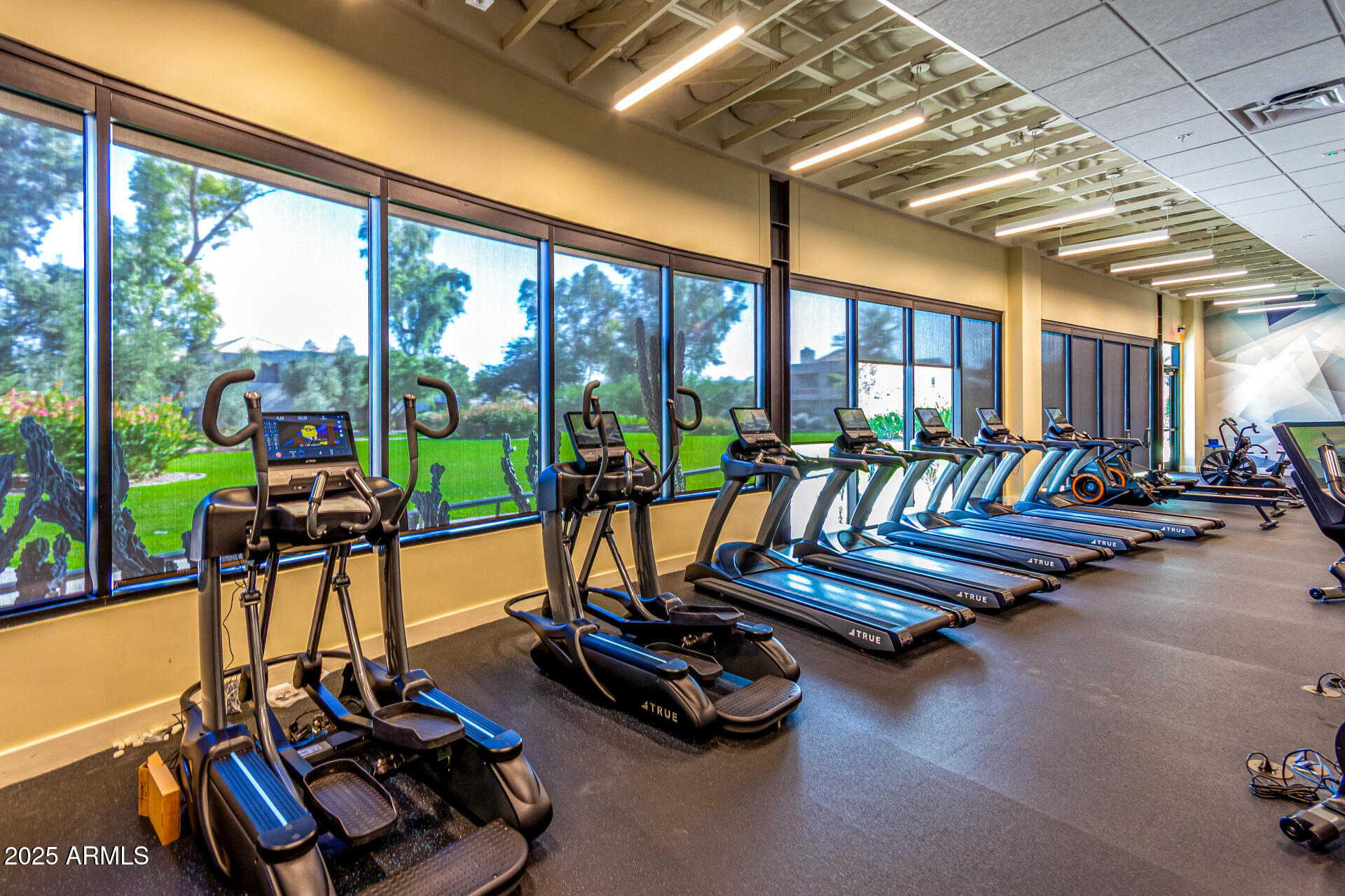 7222 East Gainey Ranch Road, Unit 241 Scottsdale, AZ 85258 - Photo 18 of 74 a view of a room with gym equipment