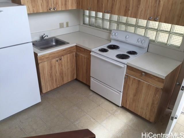 2140 Mauna Place, Unit A Honolulu, HI 96822 - Photo 3 of 10