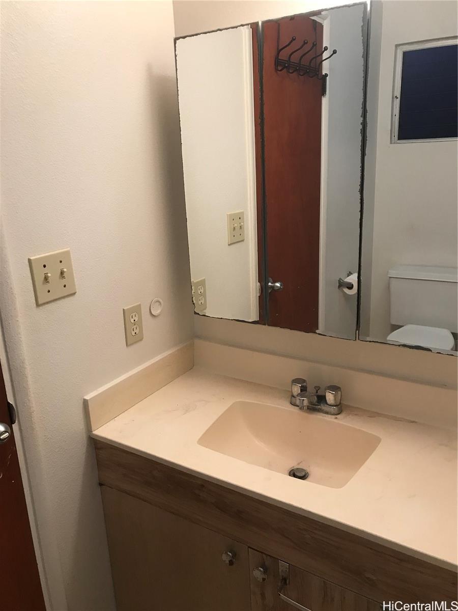 2140 Mauna Place, Unit A Honolulu, HI 96822 - Photo 5 of 10