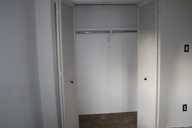 $2,100 | 16559 Canyon Cross, San Antonio, TX 78232