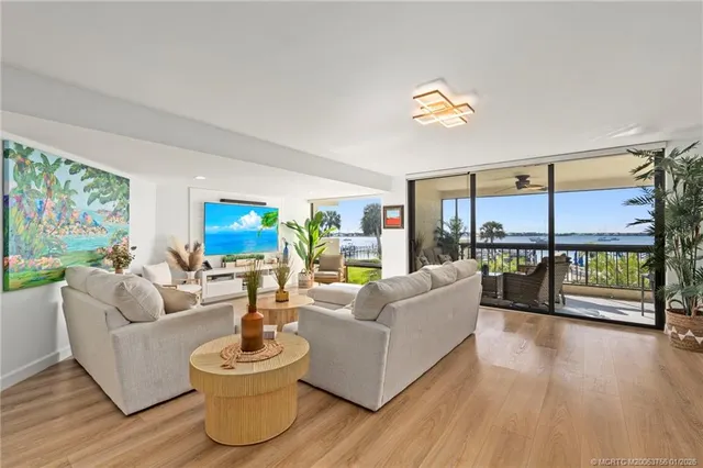 $695,000 | 625 Northwest North River Drive, Unit 205, Stuart, FL 34994