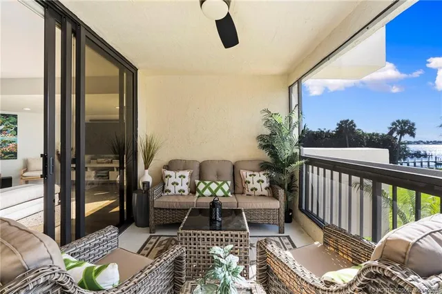$695,000 | 625 Northwest North River Drive, Unit 205, Stuart, FL 34994