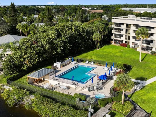 $695,000 | 625 Northwest North River Drive, Unit 205, Stuart, FL 34994