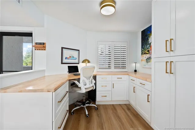 $695,000 | 625 Northwest North River Drive, Unit 205, Stuart, FL 34994