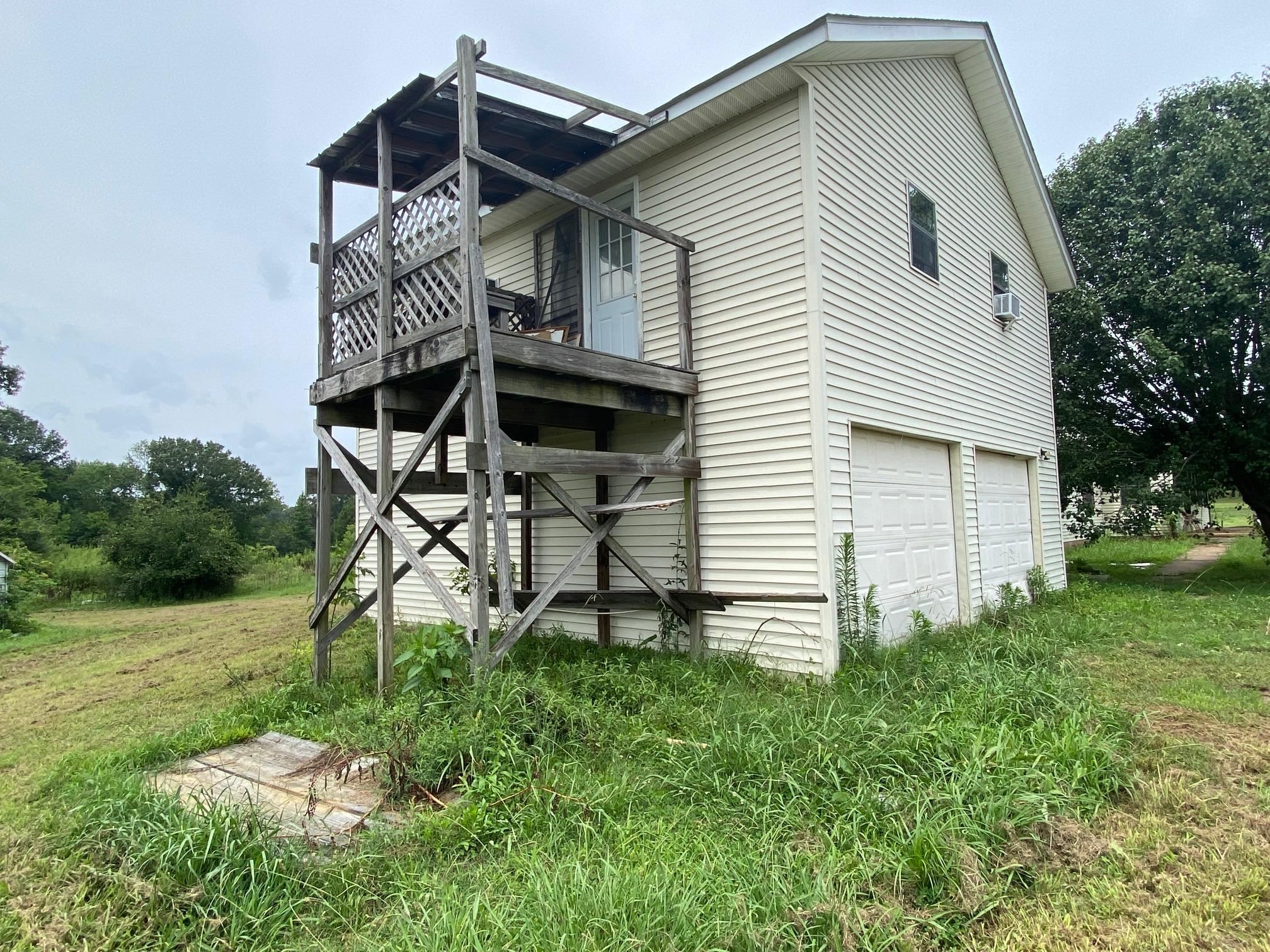 165 N Road Enville, TN 38332 - Photo 4 of 27 Gallery Image 4