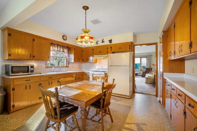 $353,900 | W148N7311 Woodland Drive, Menomonee Falls, WI 53051