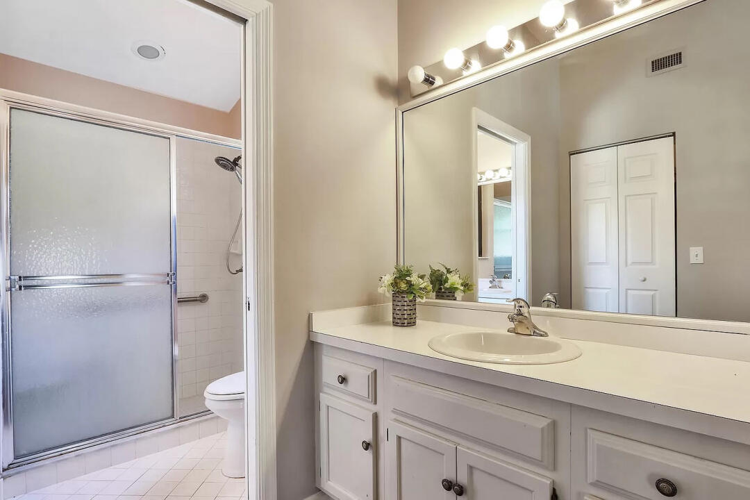 108 Coco Lane Jupiter, FL 33458 - Photo 8 of 13 8