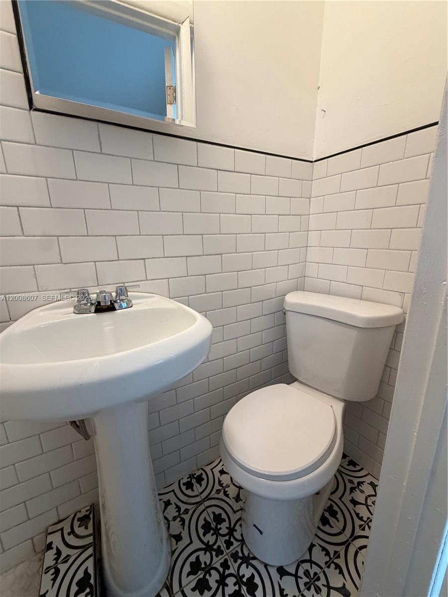 967 Southwest 5th Street, Unit 12A Miami, FL 33130 - Photo 8 of 10