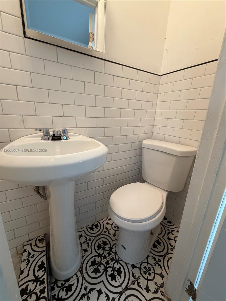 967 Southwest 5th Street, Unit 12A Miami, FL 33130 - Photo 9 of 10