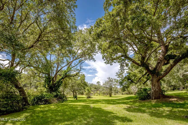 $749,000 | 14101 Lemoyne Boulevard, Biloxi, MS 39532