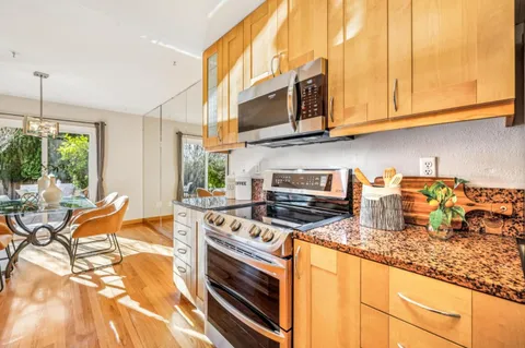 $1,388,000 | 146 Albacore Lane, Foster City, CA 94404