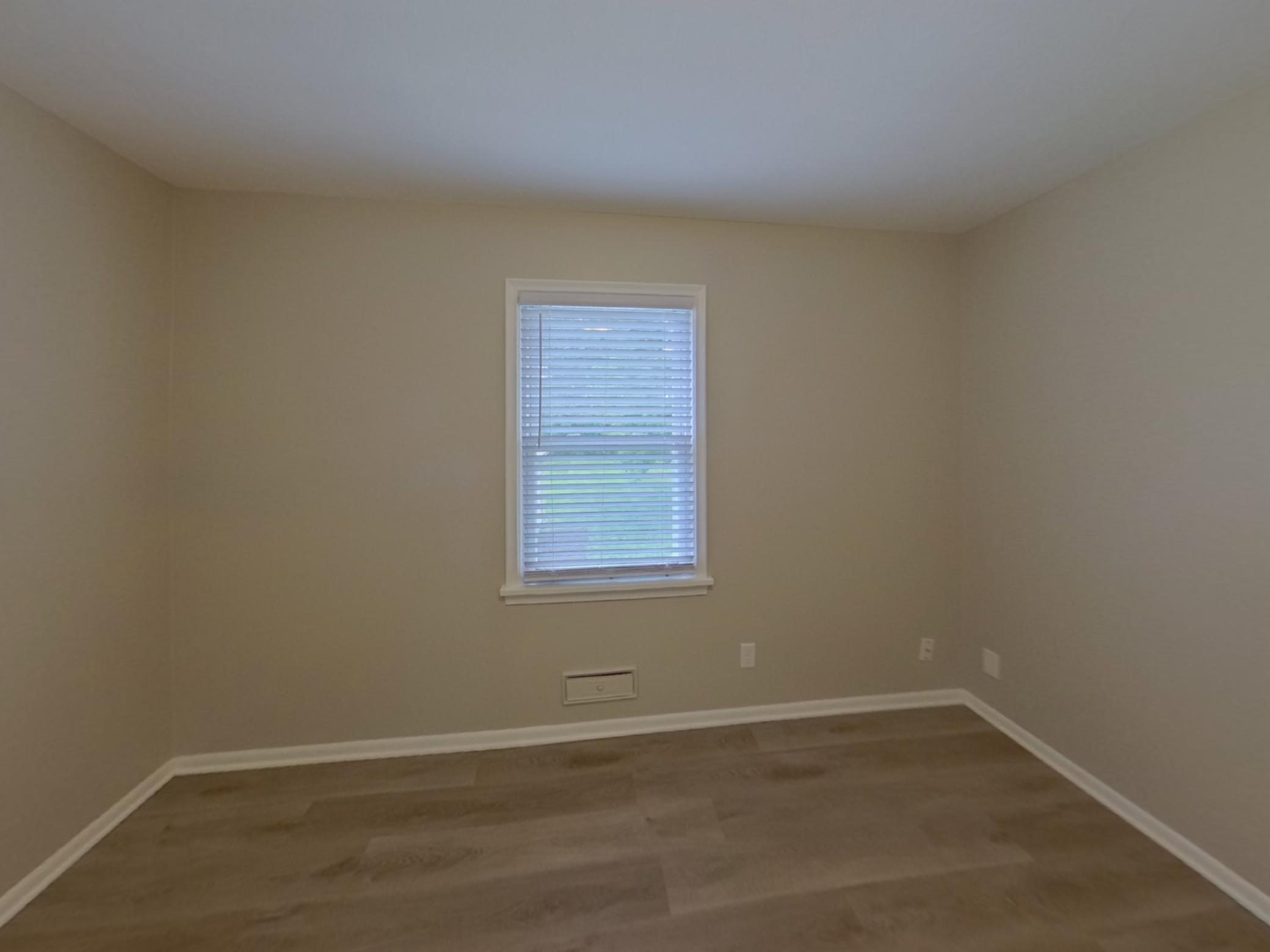 7755 Eastwood Road Mounds View, MN 55112 - Photo 7 of 16