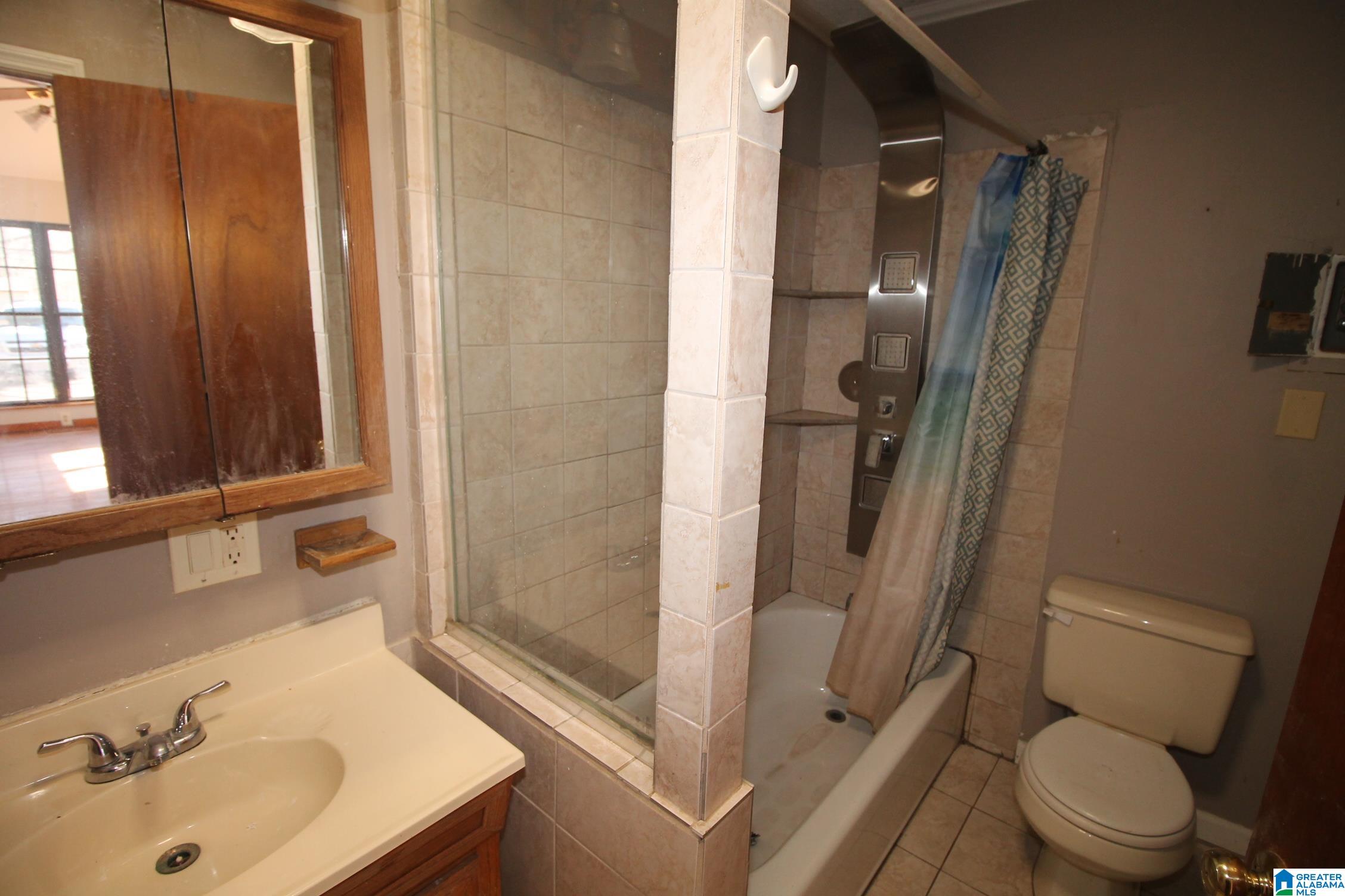 721 Walnut Street Bessemer, AL 35020 - Photo 7 of 20
