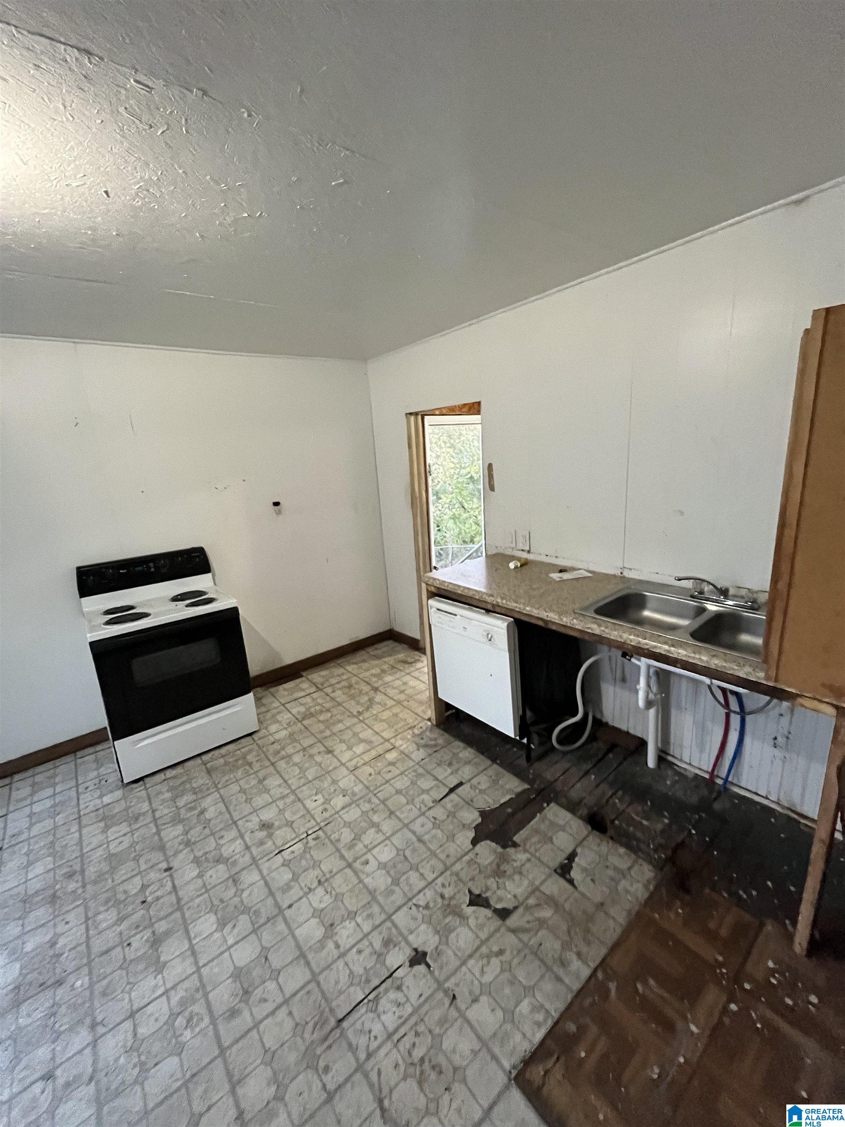 6 Twine Street Anniston, AL 36201 - Photo 18 of 19