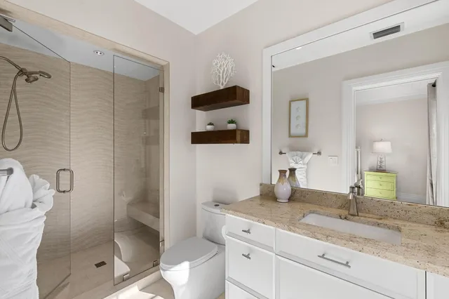 $15,250,000 | 221 Aqua Court, Naples, FL 34102