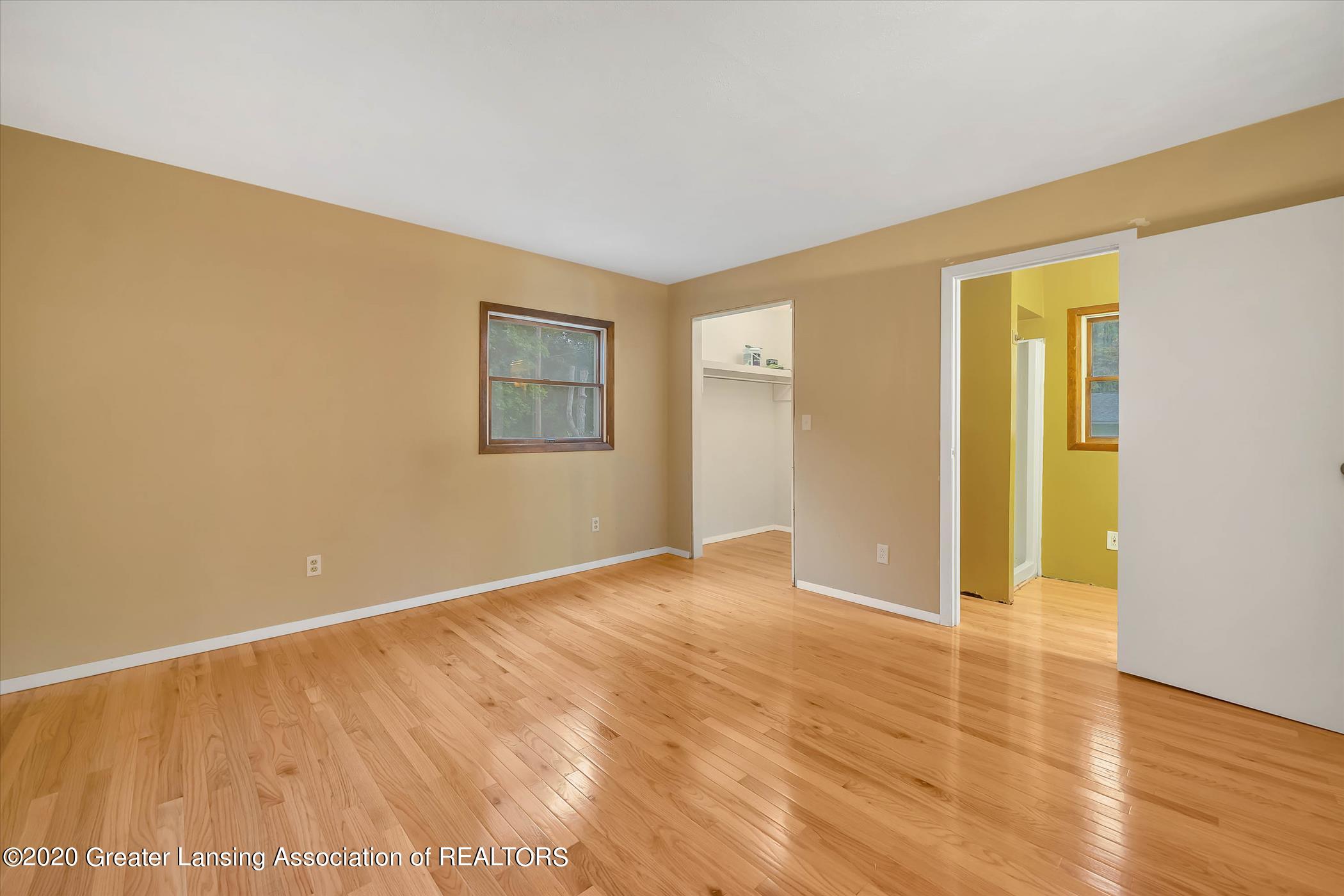 2173 Iroquois Road Okemos, MI 48864 - Photo 20 of 41 2173 Iroquois Rd-WindowStill-Rea (27)