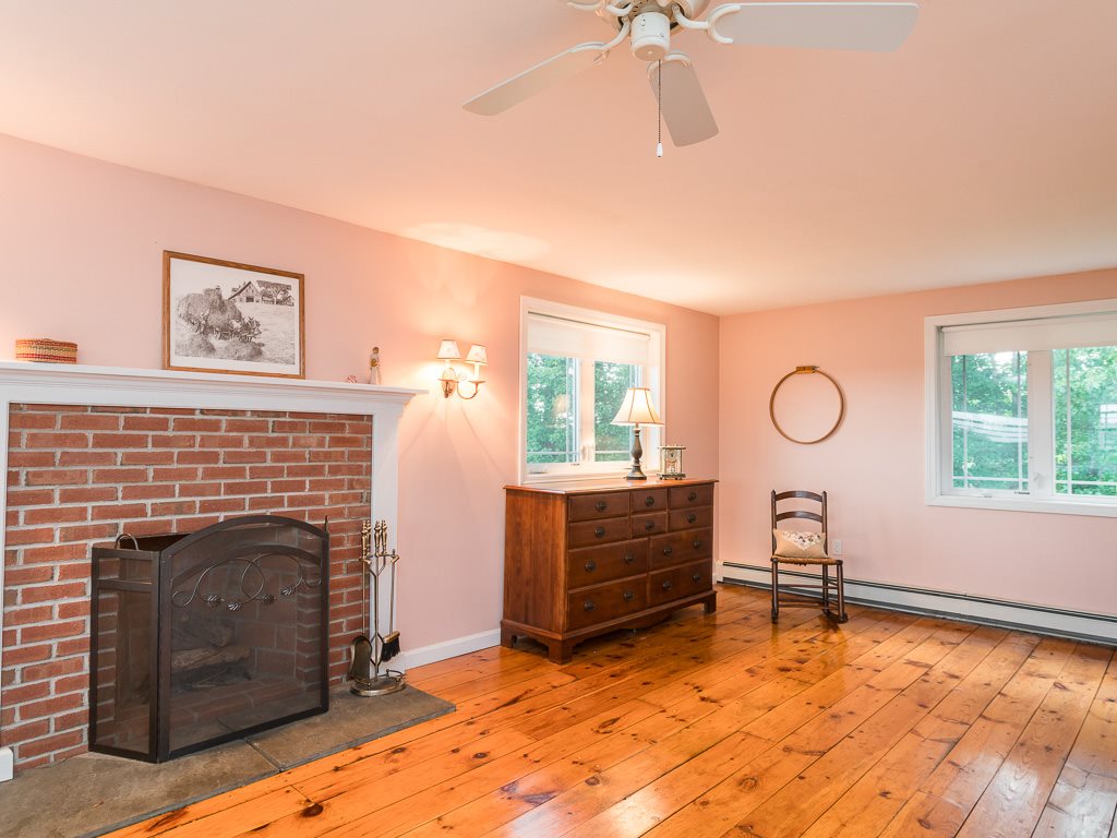 46 Gile Road Nottingham, NH 03290 - Photo 24 of 38