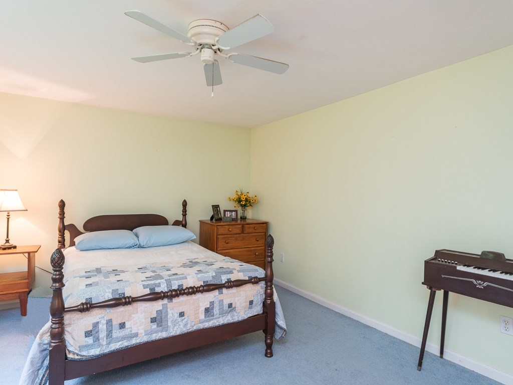 46 Gile Road Nottingham, NH 03290 - Photo 33 of 38