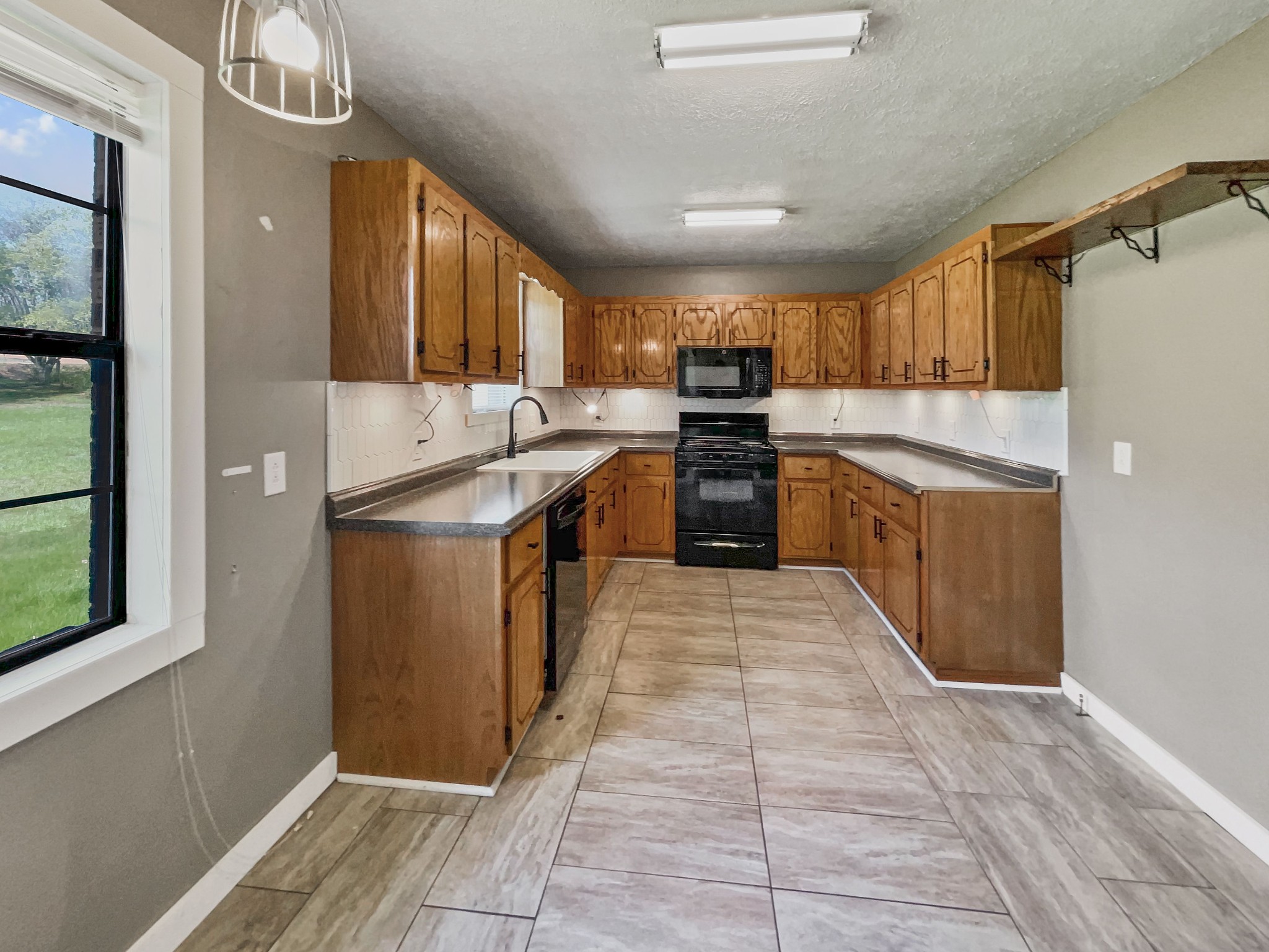1906 George Road Duck River, TN 38454 - Photo 3 of 28 Gallery Image 3