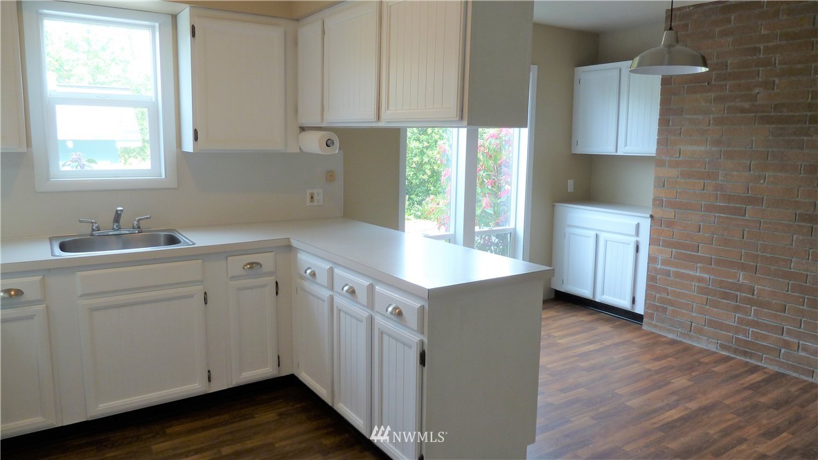 13807 Bayview Road Mount Vernon, WA 98273 - Photo 14 of 25