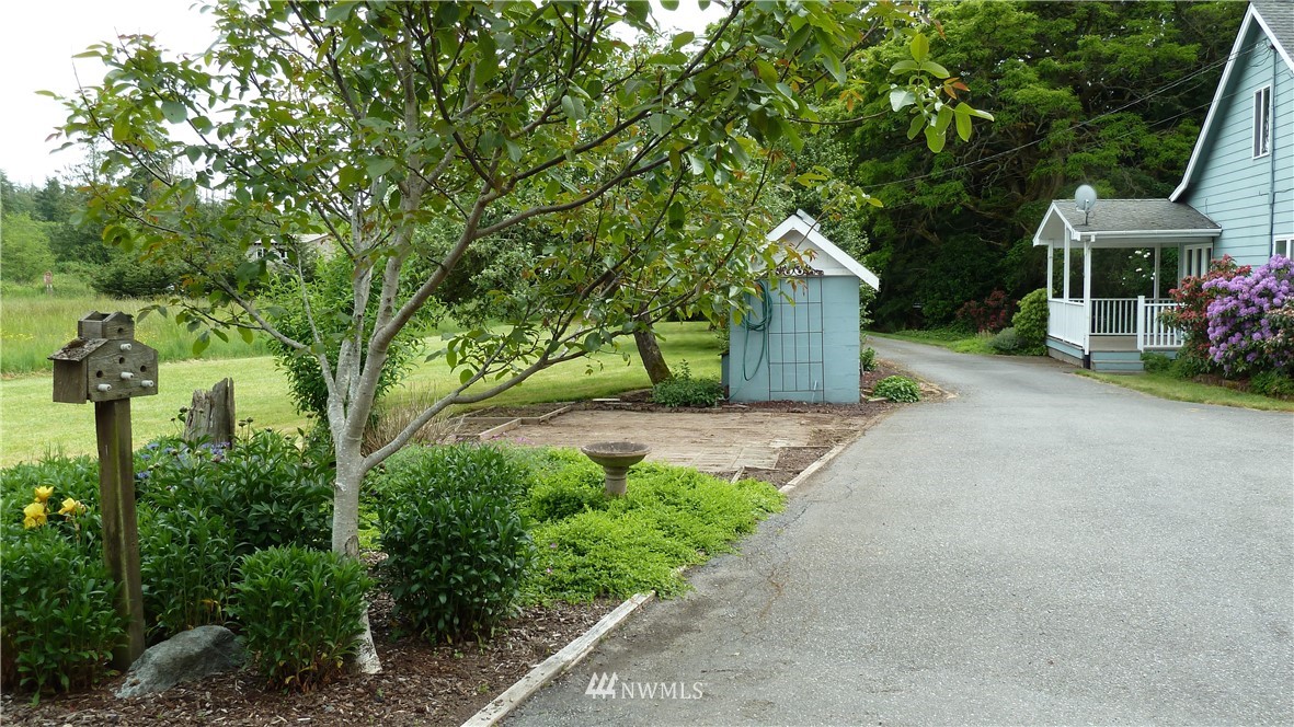 13807 Bayview Road Mount Vernon, WA 98273 - Photo 5 of 25